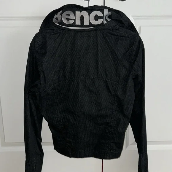 Bench Jacket - Picture 4 of 4